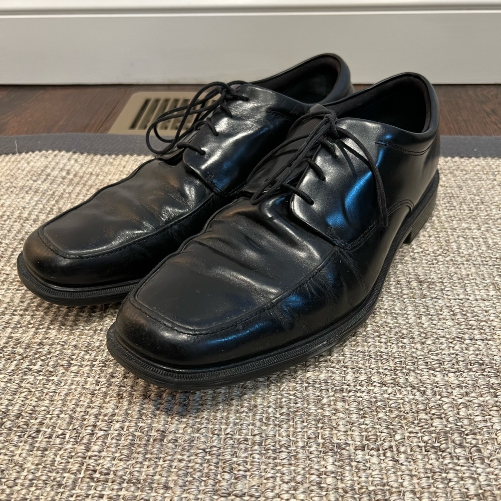 Rockport Men’s Black Leather Waterproof Shoes